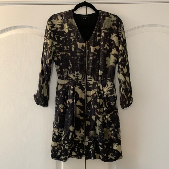 EUC 100% silk Theory Abree Meditate mini dress - Picture 2 of 13
